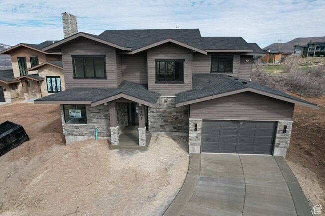 property at 1303 E Lasso Trail