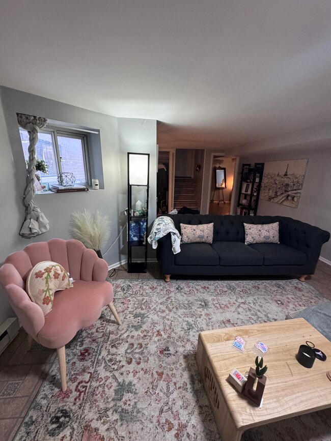 4325 N Wolcott Ave, Unit Garden