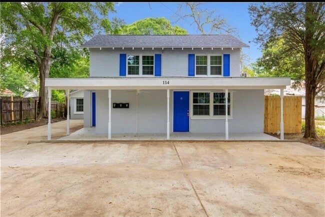 property at 114 N Julia St