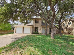 13102 Briar Hollow Dr in Austin, TX - Building Photo - Building Photo