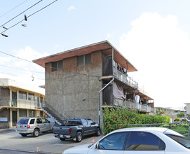 94-116 Pupunohe St in Waipahu, HI - Building Photo - Building Photo