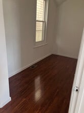 247 S 8th St, Unit 1st Fl in Newark, NJ - Foto de edificio - Building Photo