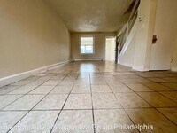 6055 N Norwood St photo'