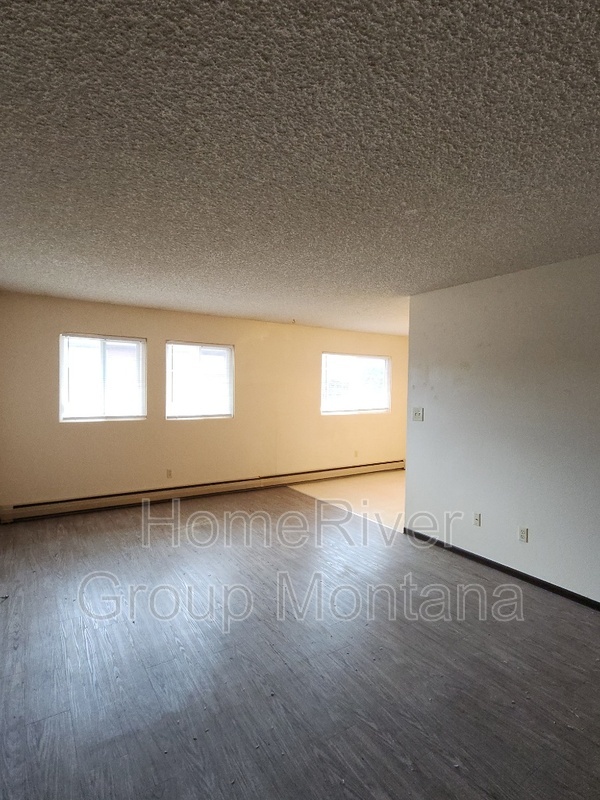 913 Pattee Creek Dr in Missoula, MT - Building Photo - Building Photo