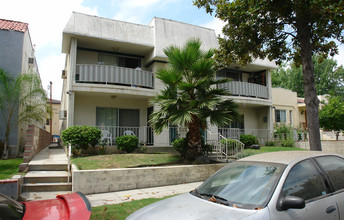 519 E Valencia Ave in Burbank, CA - Foto de edificio - Building Photo