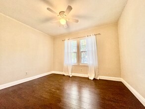706 W Grand Blvd in Corona, CA - Building Photo - Building Photo