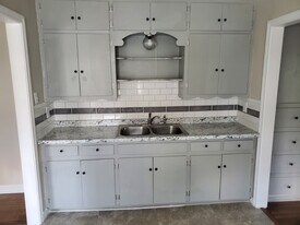 505 Washington Ave, Unit 2 in Sand Springs, OK - Building Photo