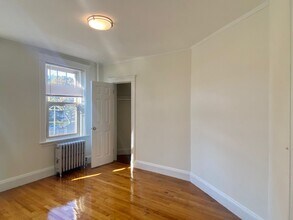 1858 Commonwealth Ave in Boston, MA - Building Photo - Building Photo