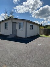 52793 NE 1st St-Unit -52775 in Scappoose, OR - Foto de edificio - Building Photo