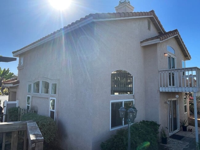 property at 1309 Perlas Ct