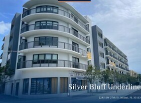 2285 SW 27th St in Miami, FL - Building Photo