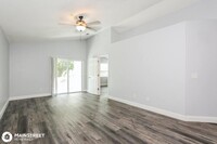 2520 Townsquare Dr in Jacksonville, FL - Building Photo - Building Photo