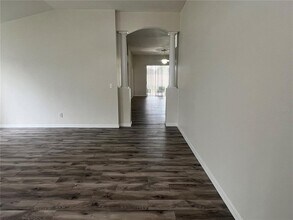 526 Cypress View Dr in Oldsmar, FL - Building Photo - Building Photo