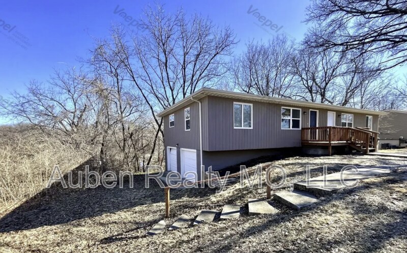 1727 N 51st Terrace in Kansas City, KS - Building Photo