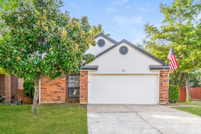 property at 906 Sylvan Creek Dr