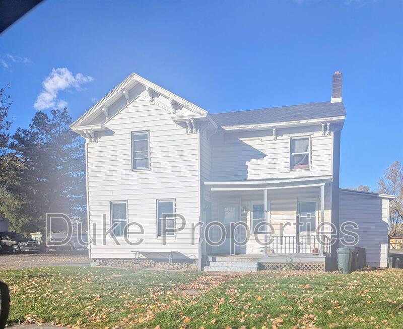 431 W State St in Albion, NY - Building Photo