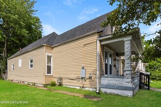 3017 Greenwood Ave in Louisville, KY - Building Photo - Building Photo