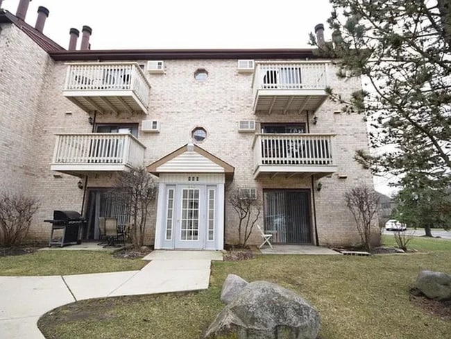 property at 448 E Osage Ln