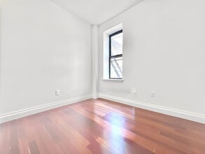 609 W 137th St in New York, NY - Building Photo - Building Photo