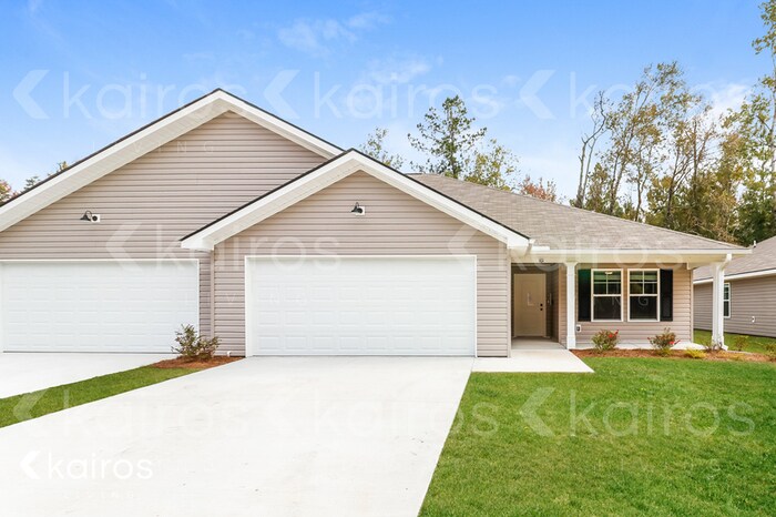 161 Cottage Grove Rd in Brunswick, GA - Building Photo