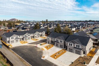 61398 Franke Ln in Bend, OR - Building Photo - Building Photo