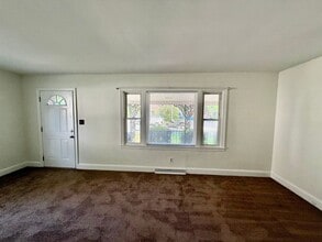 1110 S Church St in Burlington, NC - Building Photo - Building Photo