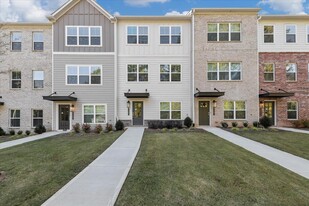 5485 Blossomwood Trl