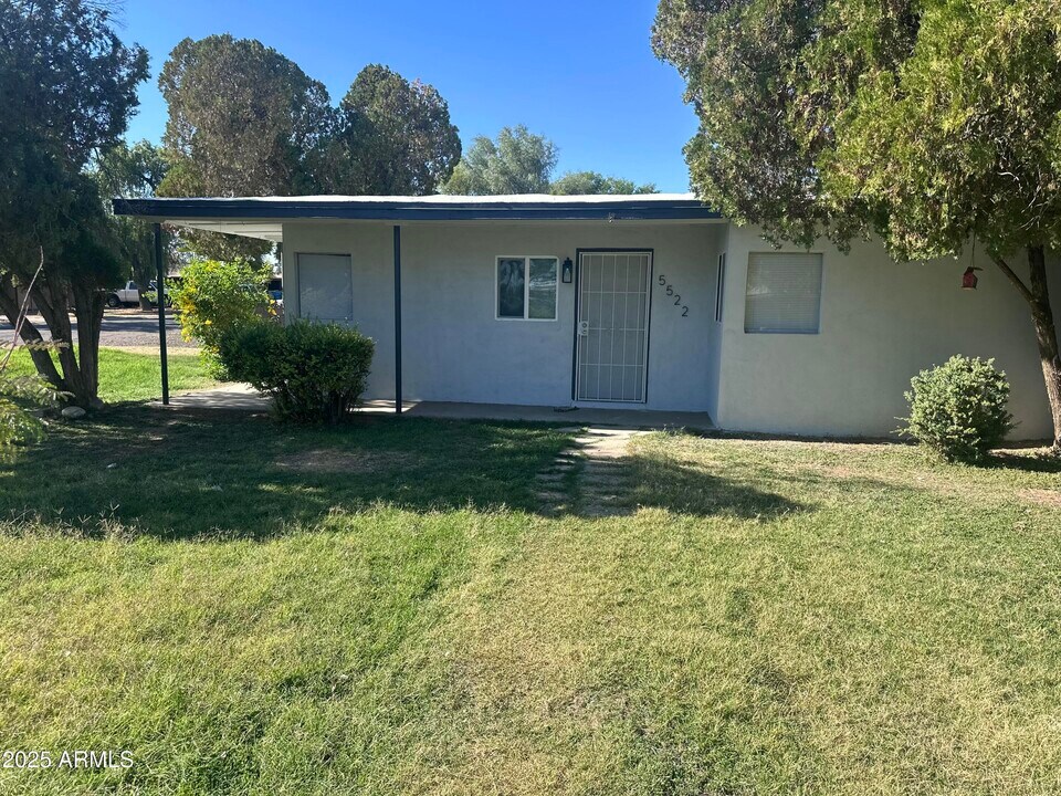 5522 N 24th Ave in Phoenix, AZ - Building Photo