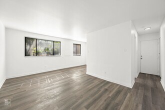 8342-8350 S Ellis Ave Chicago, IL 60619 in Chicago, IL - Building Photo - Building Photo