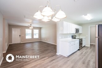 284 Grove Rd in Venice, FL - Building Photo - Building Photo