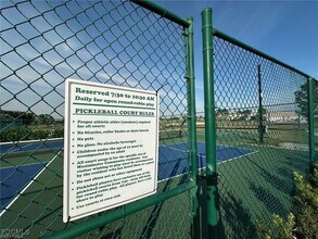 2228 Carnaby Ct in Lehigh Acres, FL - Building Photo - Building Photo