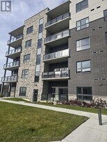 1100 Lackner Pl in Kitchener, ON - Building Photo