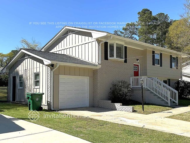 3645 Castle Rock Way in Tucker, GA - Foto de edificio - Building Photo