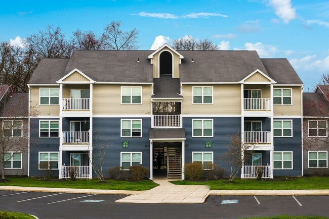 Hunters Chase in Marlton, NJ - Foto de edificio - Building Photo