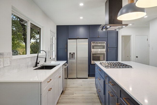 110 Glenn Ave in Rockwall, TX - Building Photo - Building Photo