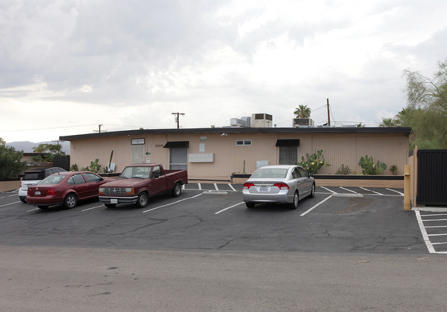 66800 1st St in Desert Hot Springs, CA - Building Photo - Primary Photo