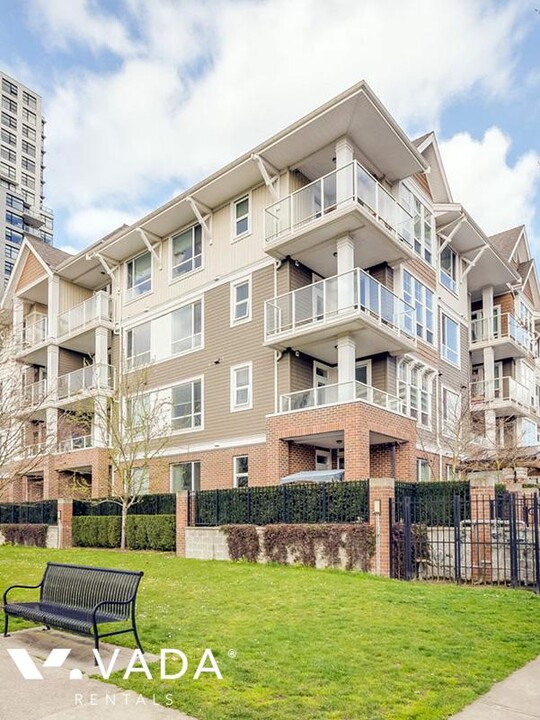 3551 Foster Ave in Vancouver, BC - Building Photo