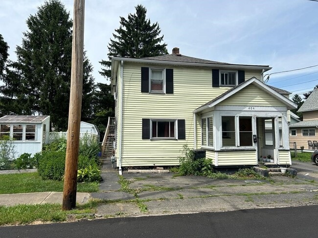 404 Perry St in Horseheads, NY - Building Photo - Building Photo