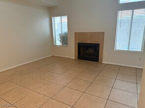 1941 Bookbinder Dr in Las Vegas, NV - Building Photo - Building Photo