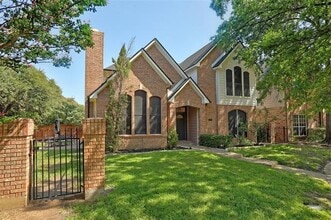 411 Dakota Trail in Irving, TX - Building Photo - Building Photo