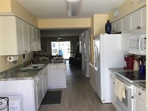 28861 Bermuda Lago Ct in Bonita Springs, FL - Building Photo - Building Photo