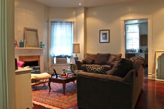 property at 1238 Garvin Pl
