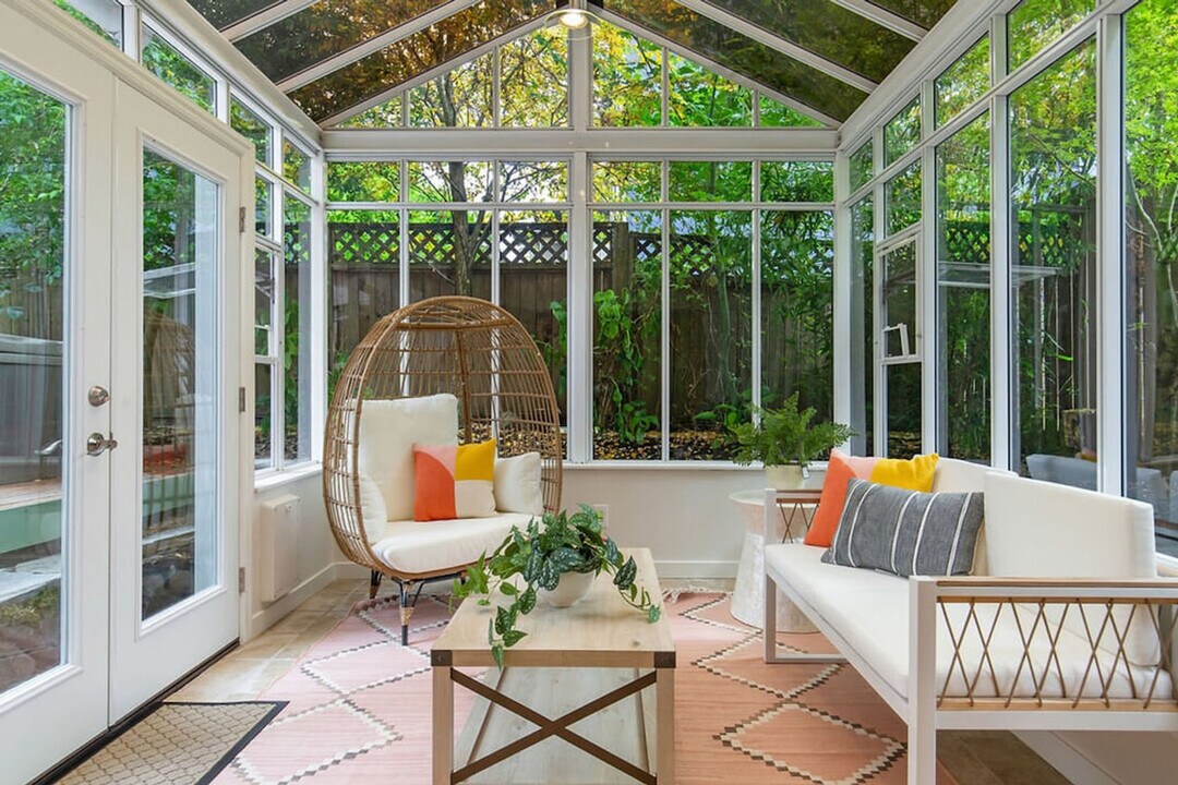 1916 E Spruce St, Unit SI ID1036059P in Seattle, WA - Building Photo