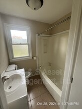 3231 Westmont Ave in Lansing, MI - Building Photo - Building Photo