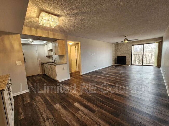 431 S Kalispell Way in Aurora, CO - Building Photo - Building Photo