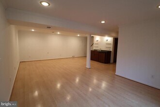 11312 Myrtle Ln in Reston, VA - Building Photo - Building Photo