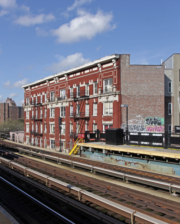 3852 10th Avenue in New York, NY - Foto de edificio