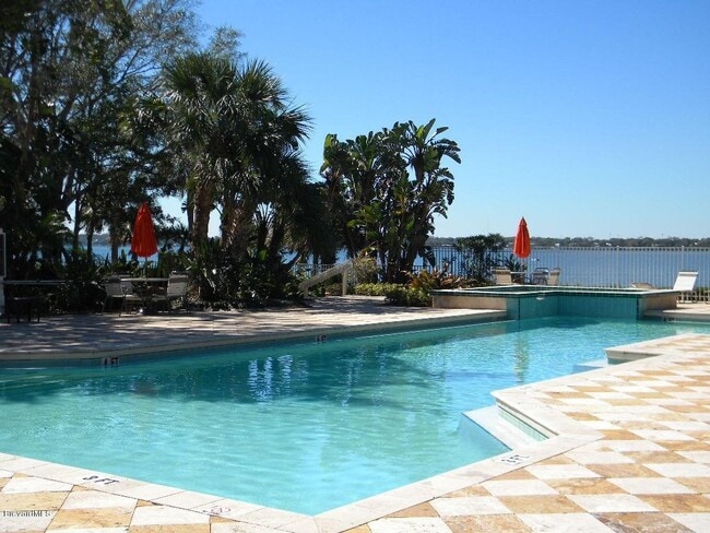 property at 225 S Tropical Trl