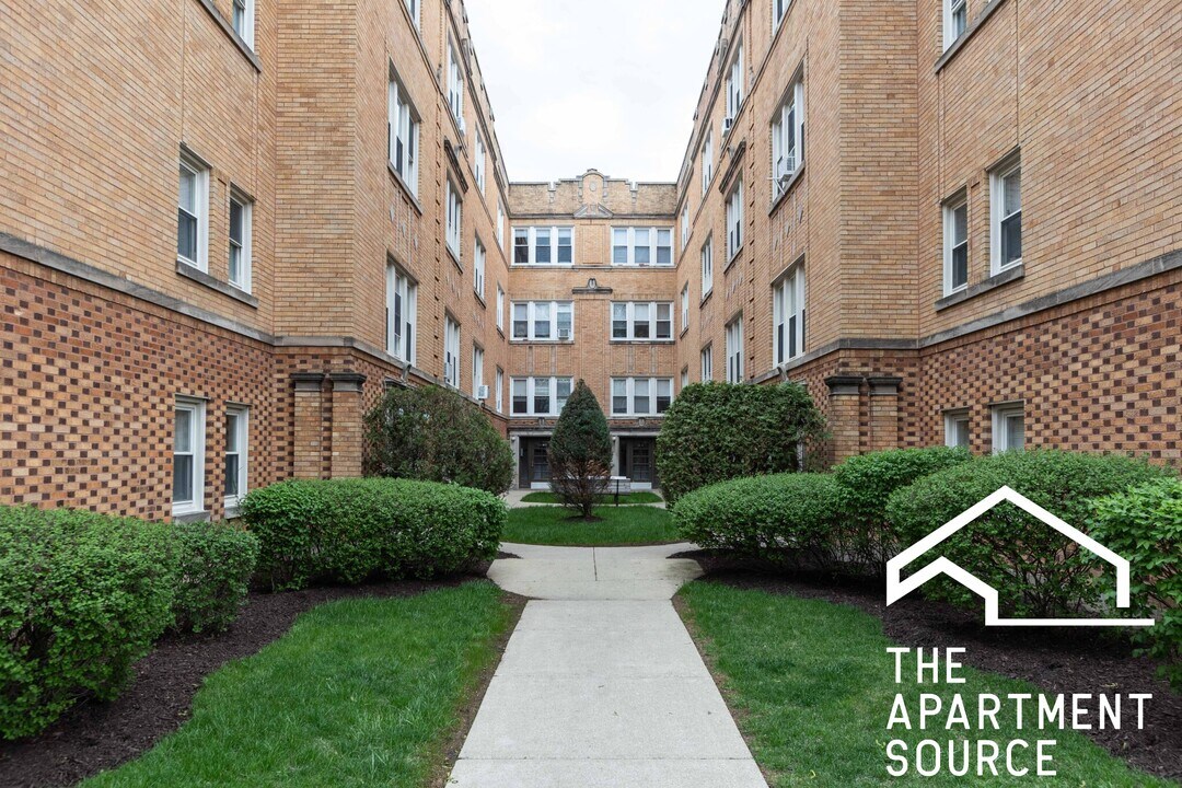 4009 N Lowell Ave in Chicago, IL - Building Photo