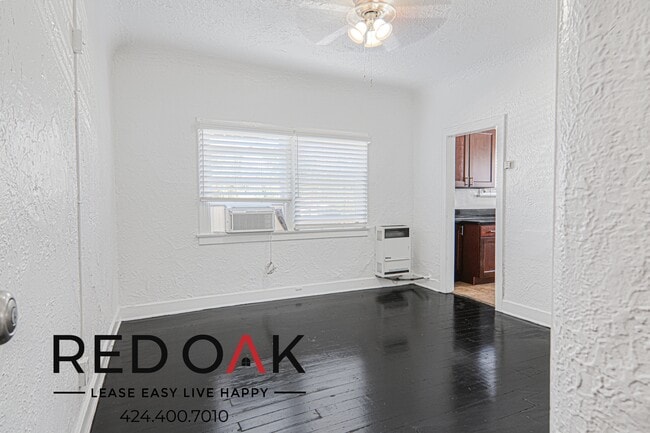 206 S Coronado St in Los Angeles, CA - Building Photo - Building Photo
